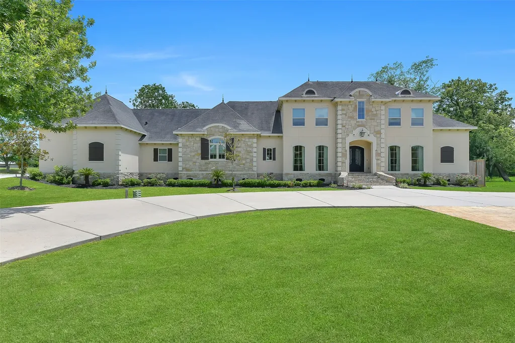 2901 Green Tee Drive Pearland TX 77581