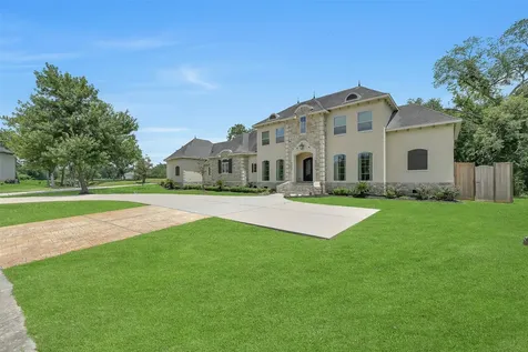 2901 Green Tee Drive Pearland TX 77581