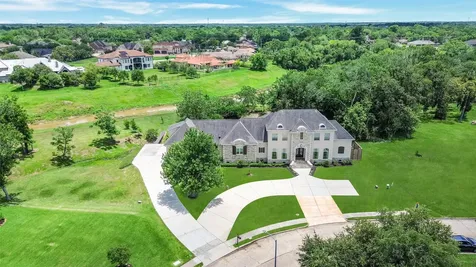 2901 Green Tee Drive Pearland TX 77581