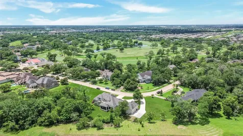 2901 Green Tee Drive Pearland TX 77581