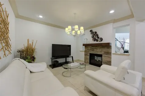 13606 Teal Bluff Lane Houston TX 77077
