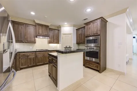13606 Teal Bluff Lane Houston TX 77077
