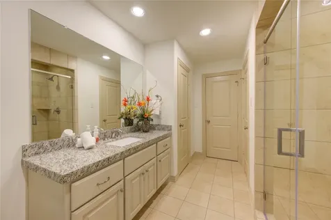 13606 Teal Bluff Lane Houston TX 77077