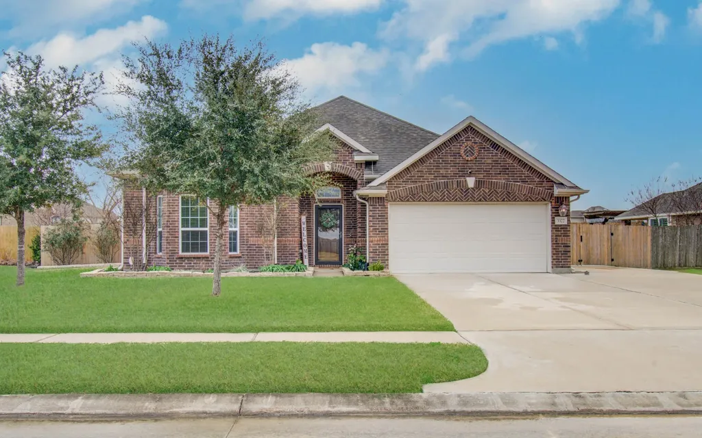 3322 Boomer Boulevard Mont Belvieu TX 77523