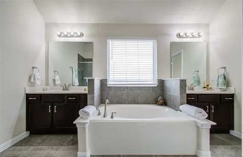 3322 Boomer Boulevard Mont Belvieu TX 77523