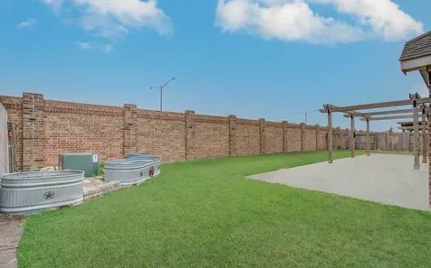 3322 Boomer Boulevard Mont Belvieu TX 77523