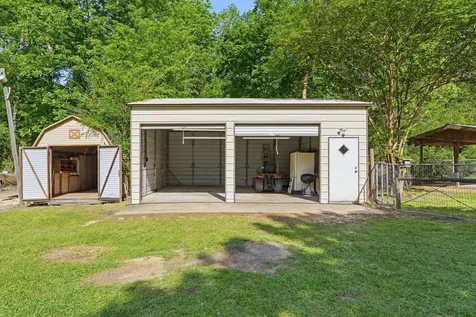 2377 Us Highway 190 Huntsville TX 77340