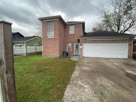 5330 Longmeadow Street Houston TX 77033