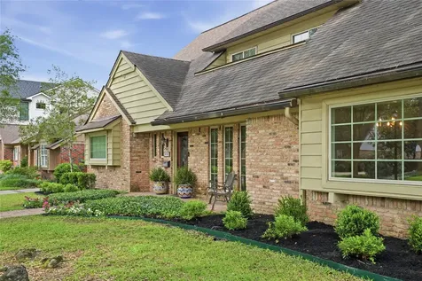 615 Lornmead Drive Houston TX 77024