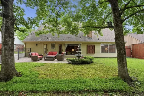 615 Lornmead Drive Houston TX 77024