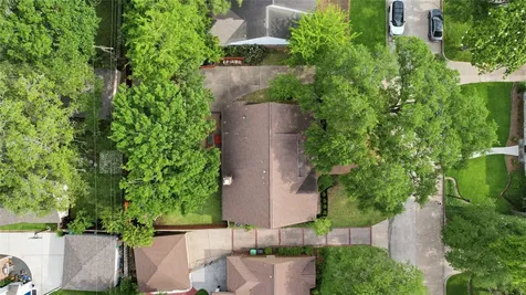 615 Lornmead Drive Houston TX 77024