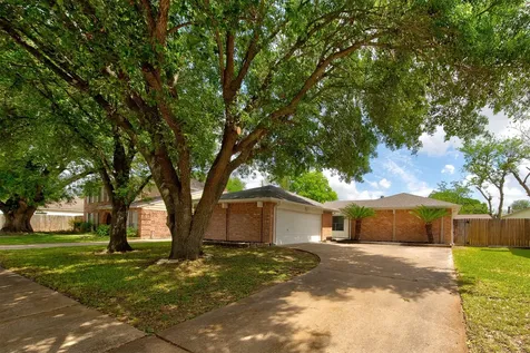 7811 Encinita Drive Houston TX 77083