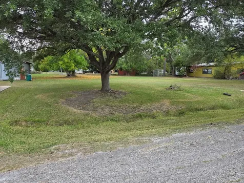 4718 Louise Street Pasadena TX 77586