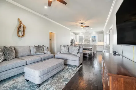 1171 Sailfish Street Bayou Vista TX 77563