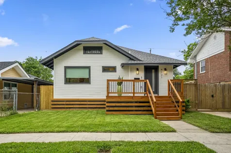 4121 Woodleigh Street Houston TX 77023