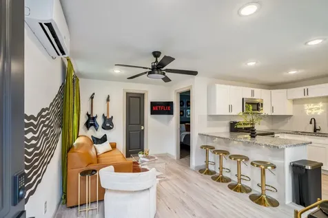 4121 Woodleigh Street Houston TX 77023