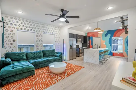 4121 Woodleigh Street Houston TX 77023