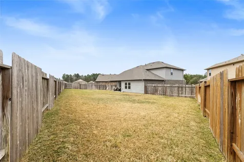 18300 Porters Mill Court New Caney TX 77357