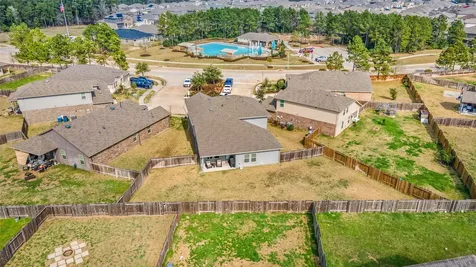 18300 Porters Mill Court New Caney TX 77357