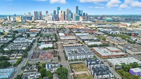 3006 Lamar Street Houston TX 77003