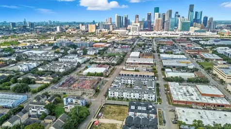 3006 Lamar Street Houston TX 77003