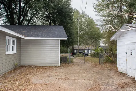 1013 Austin Street Jacksonville TX 75766