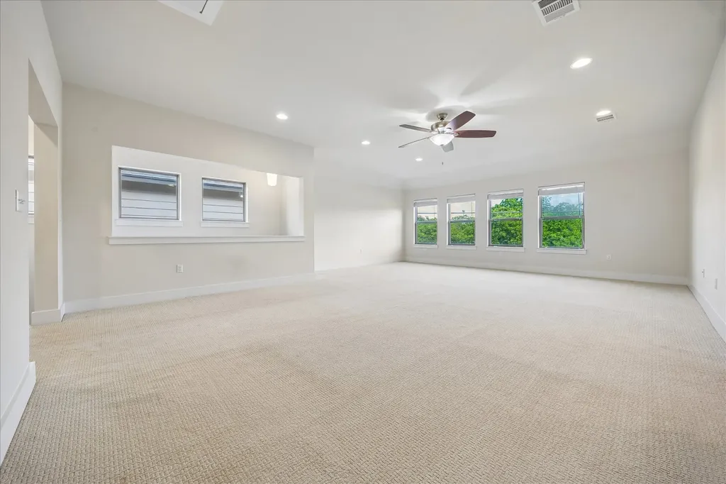 13001 Hymeadow Drive 23 Austin TX 78729