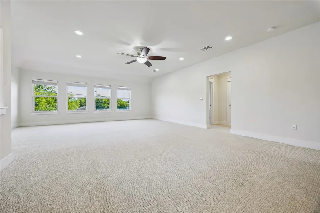 13001 Hymeadow Drive 23 Austin TX 78729