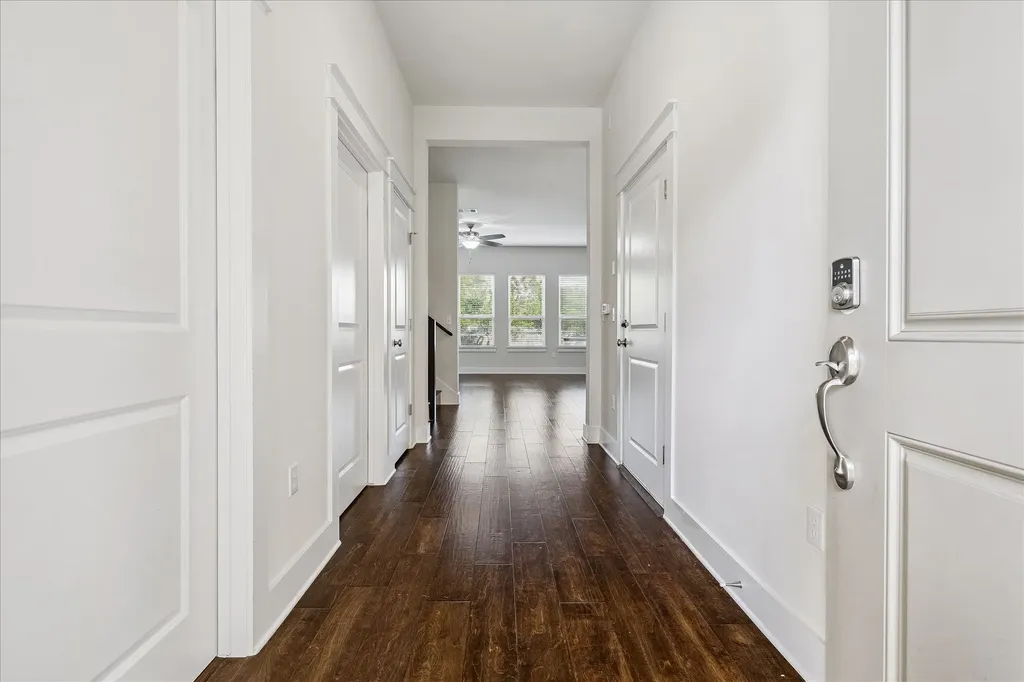 13001 Hymeadow Drive 23 Austin TX 78729