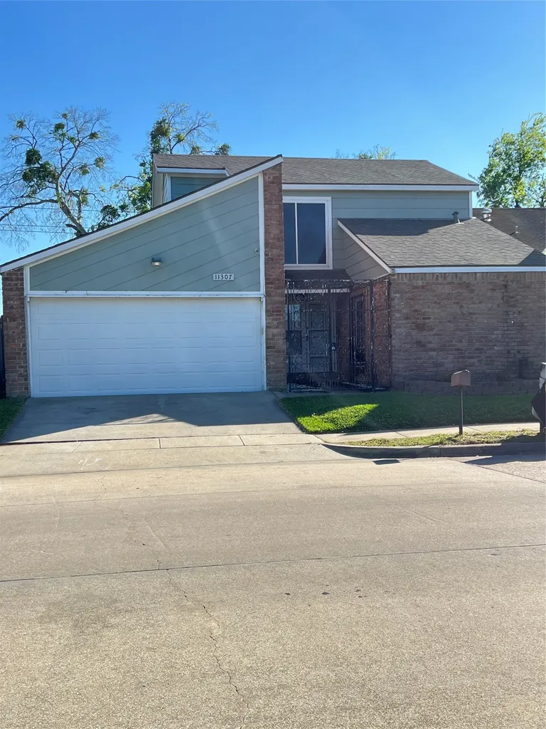 11307 Oakcenter Drive Houston TX 77072