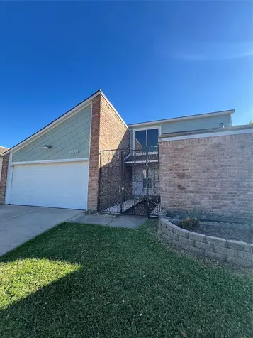 11307 Oakcenter Drive Houston TX 77072