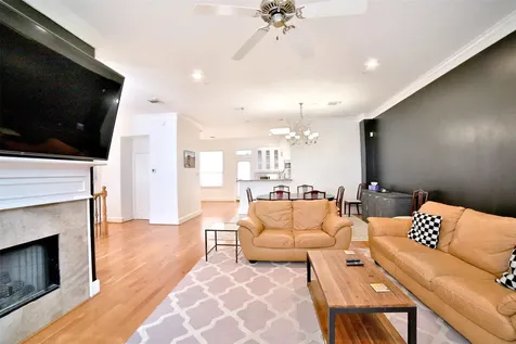 2410 Dorrington Street C Houston TX 77030