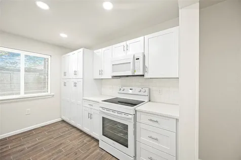 1831 Country Village Boulevard Humble TX 77338