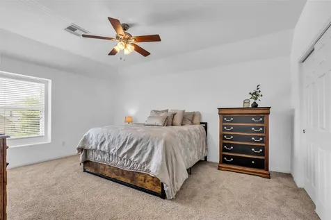 16718 Warbler Drive Conroe TX 77385