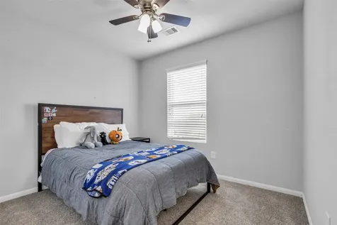 16718 Warbler Drive Conroe TX 77385