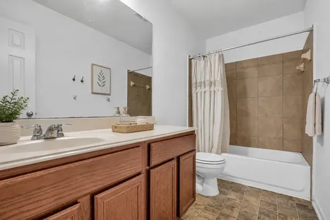 16718 Warbler Drive Conroe TX 77385