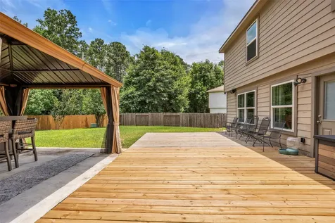16718 Warbler Drive Conroe TX 77385