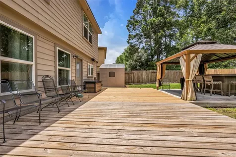 16718 Warbler Drive Conroe TX 77385