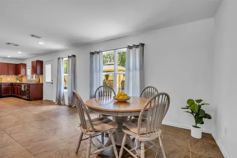 16718 Warbler Drive Conroe TX 77385