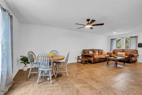 16718 Warbler Drive Conroe TX 77385