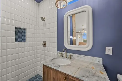 1112 30th Street A-b Galveston TX 77550