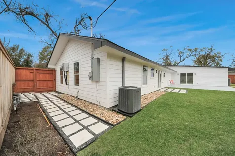 9261 Autauga Street Houston TX 77080