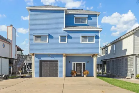 422 Windward Way Tiki Island TX 77554