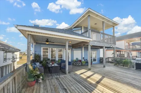 422 Windward Way Tiki Island TX 77554