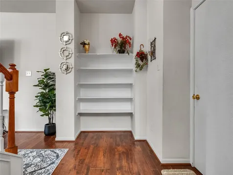 5514 Gatesprings Lane Sugar Land TX 77479