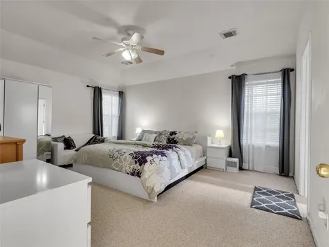 5514 Gatesprings Lane Sugar Land TX 77479