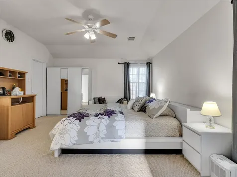 5514 Gatesprings Lane Sugar Land TX 77479