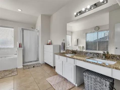 5514 Gatesprings Lane Sugar Land TX 77479