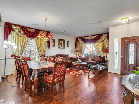 5514 Gatesprings Lane Sugar Land TX 77479
