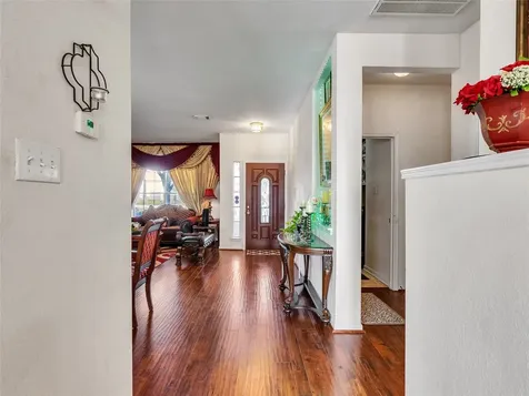 5514 Gatesprings Lane Sugar Land TX 77479